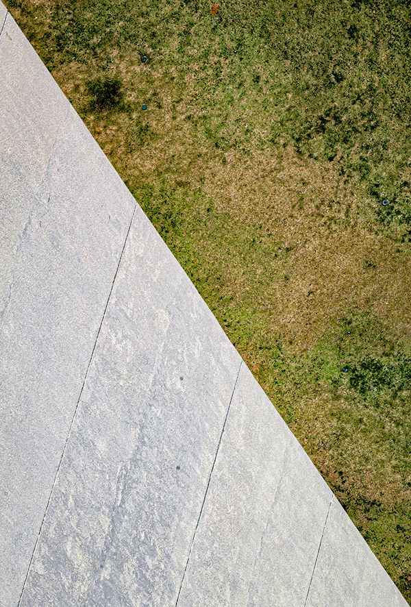 d75cde9d 400d 4610 a4bd 0c4b5a4c109d rw 600